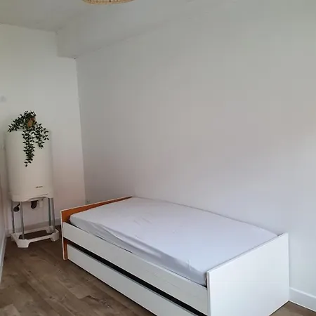 Apartment Coeur De Valras, Mer A 400m - Piscine Privee - Clim *
